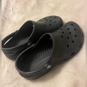 Black Crocs